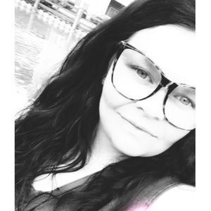 Meet your Posher, Cera